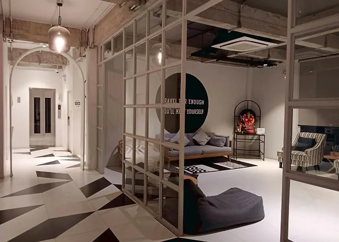 Hostal Bedspread (adults Only) *