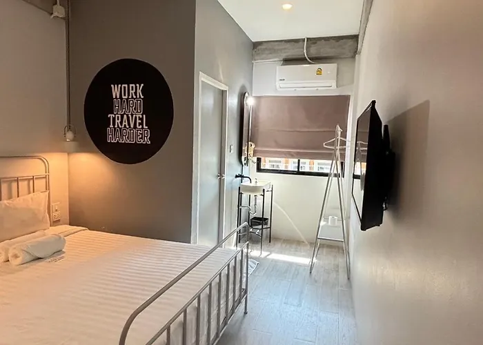 Hostel Bedspread Bangkok