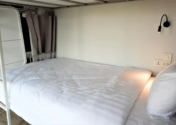 Bedspread (adults Only)